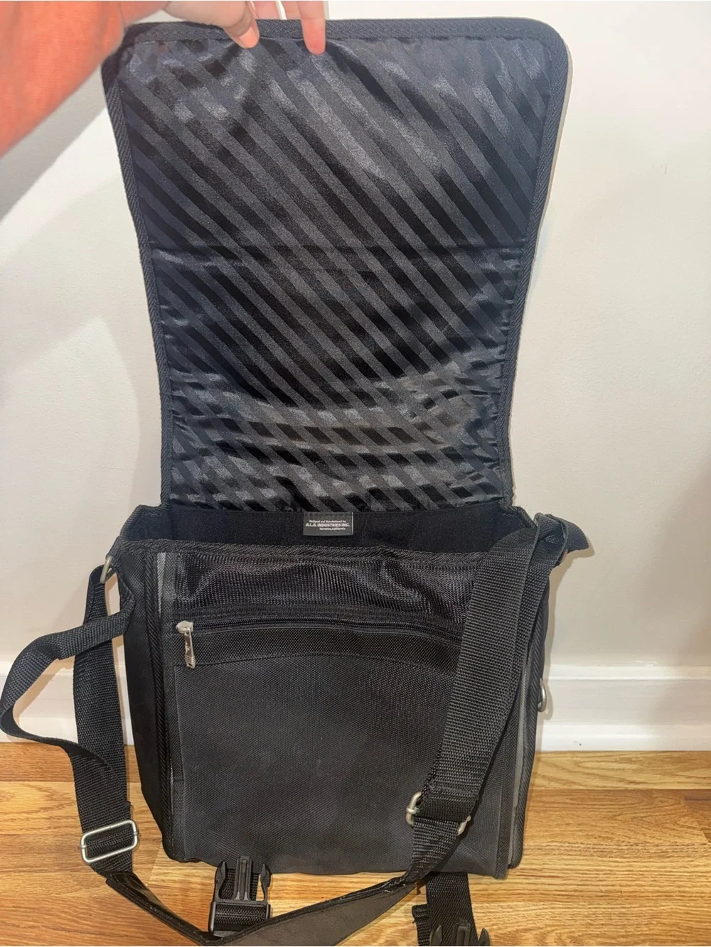 Vintage Official Sony PlayStation PS1 PS2 Messenger Bag Console Carry Case Black - Picture 4 of 9